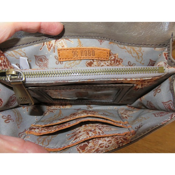 HOBO Dark Brown Leather Shoulder Bag - Picture 11 of 12